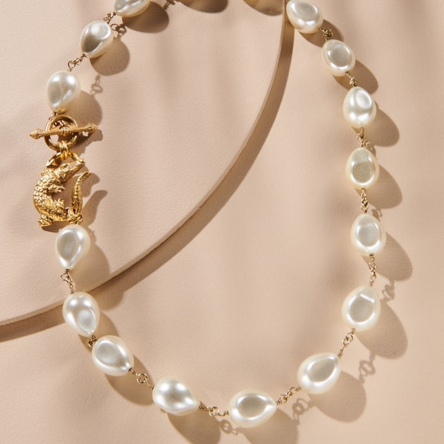 Baroque Pearl Necklace with Gator Clasp