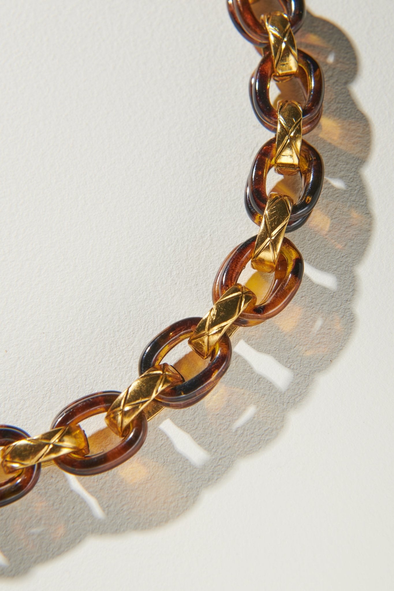 Woven Chain & Tortoise Necklace - John Wind Maximal Art