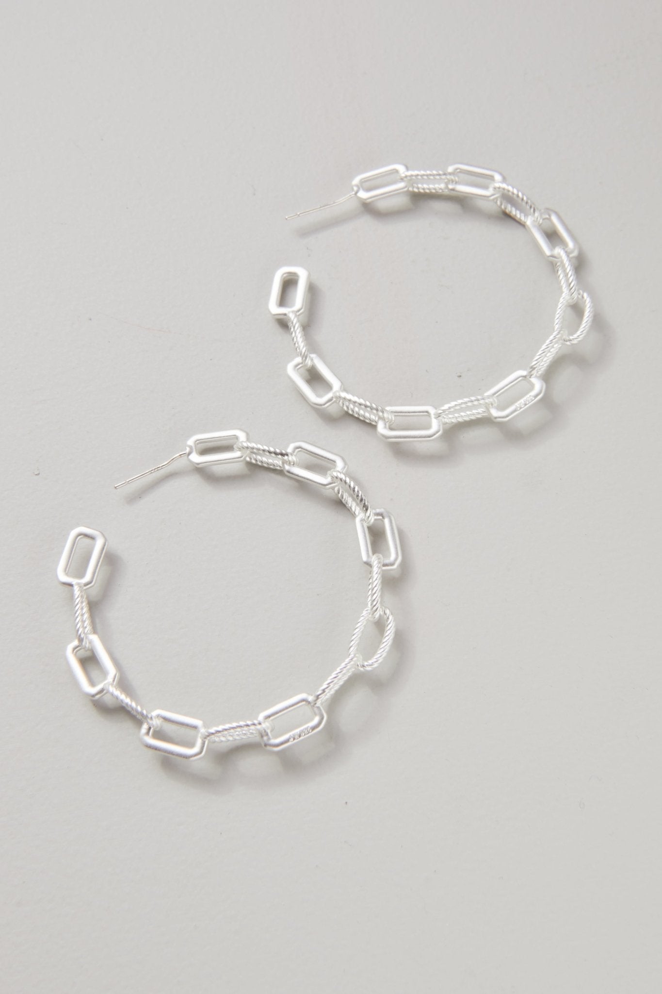 Chain Link Hoops - John Wind Maximal Art