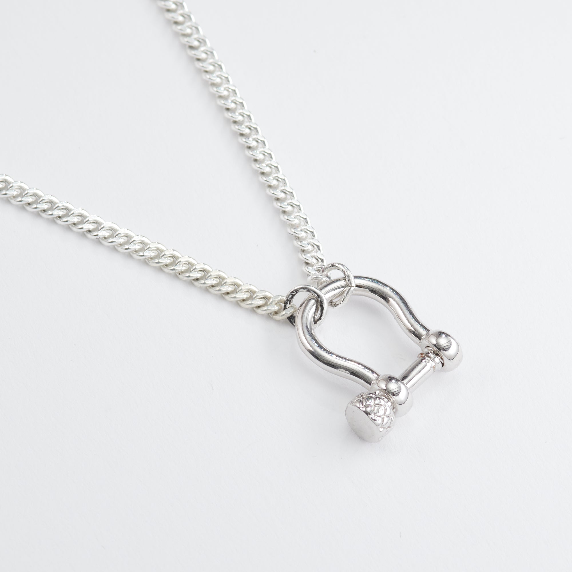 Sterling Silver Mini Pave Horseshoe Necklace - Lovisa